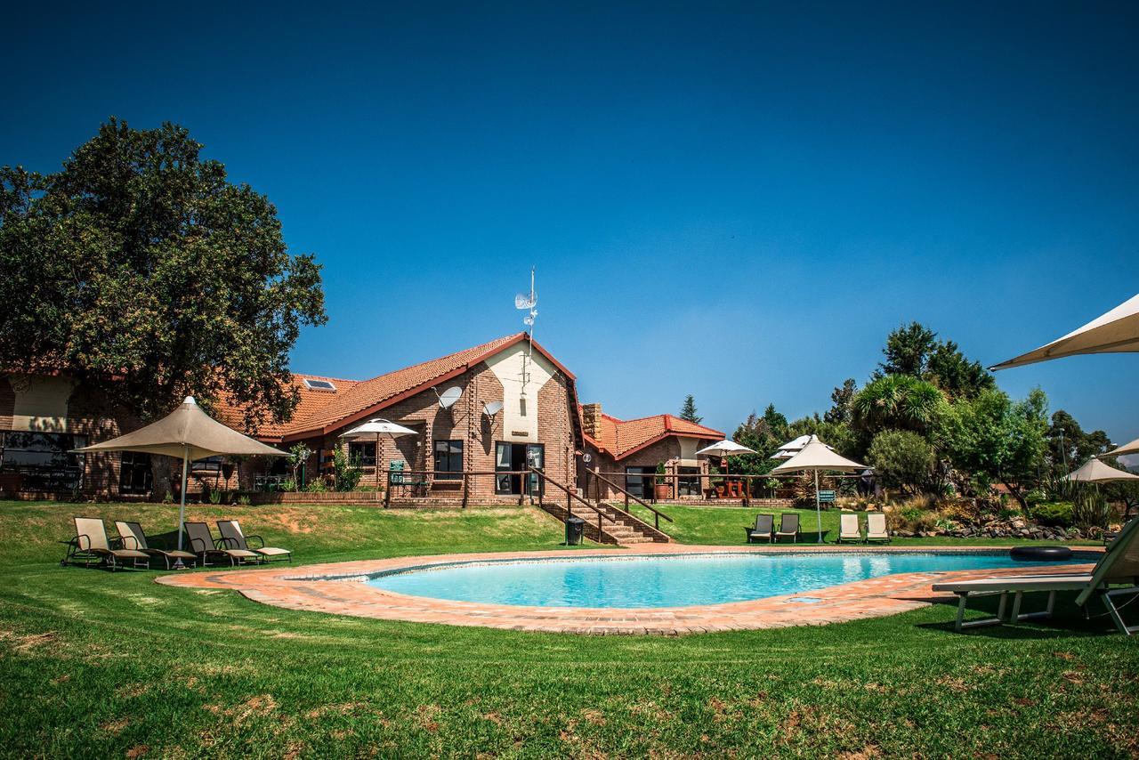 Hotel First Group Qwantani Harrismith Exteriér fotografie