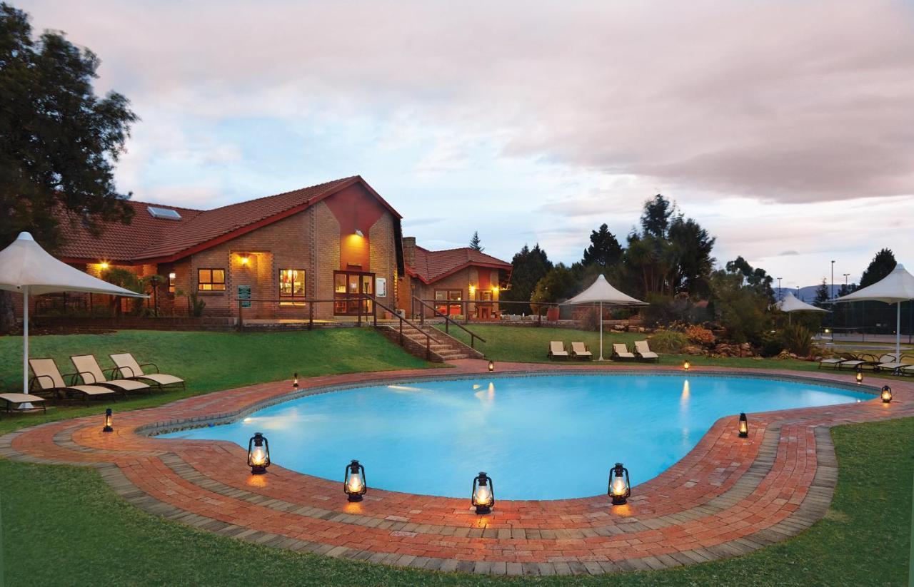 Hotel First Group Qwantani Harrismith Exteriér fotografie
