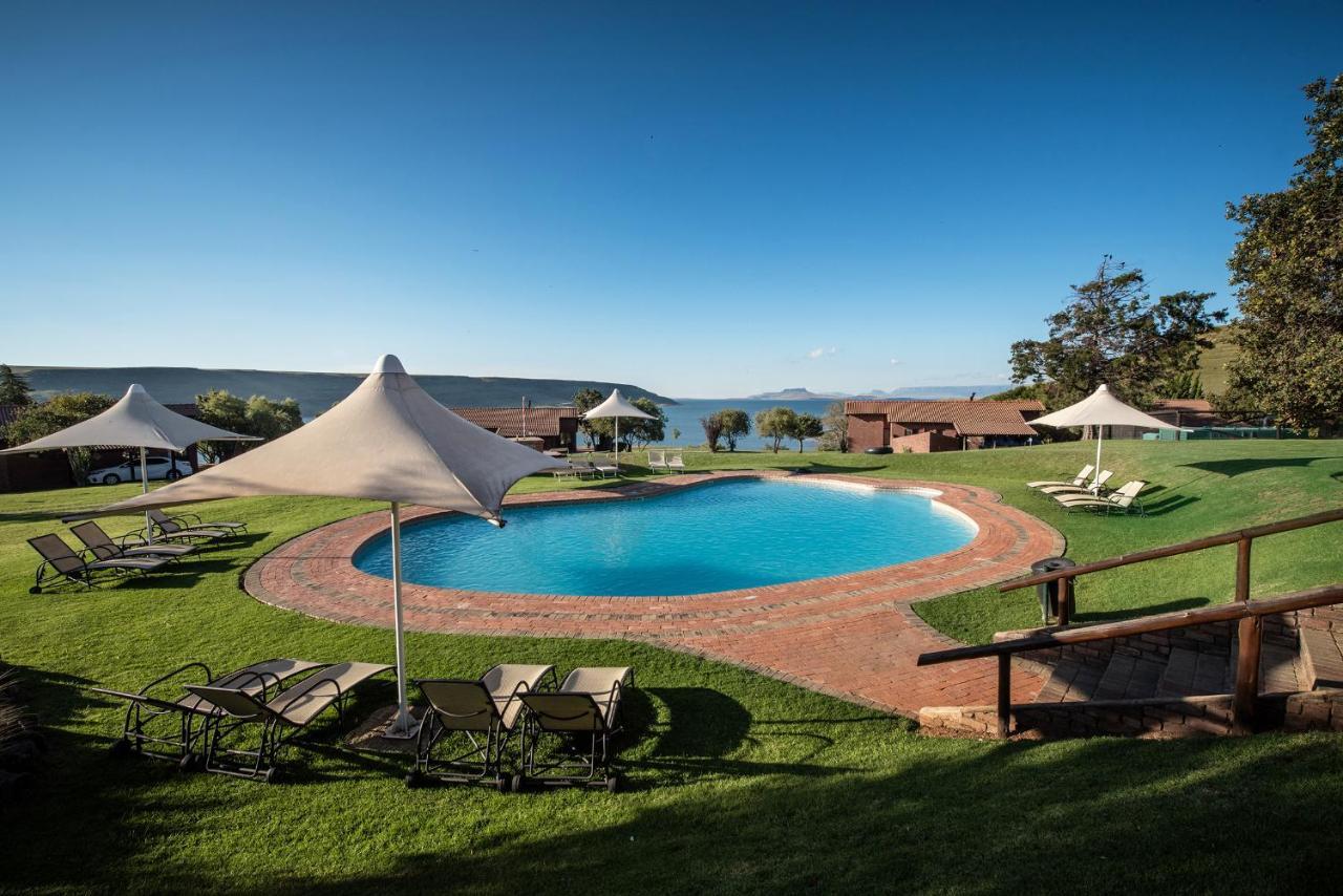 Hotel First Group Qwantani Harrismith Exteriér fotografie